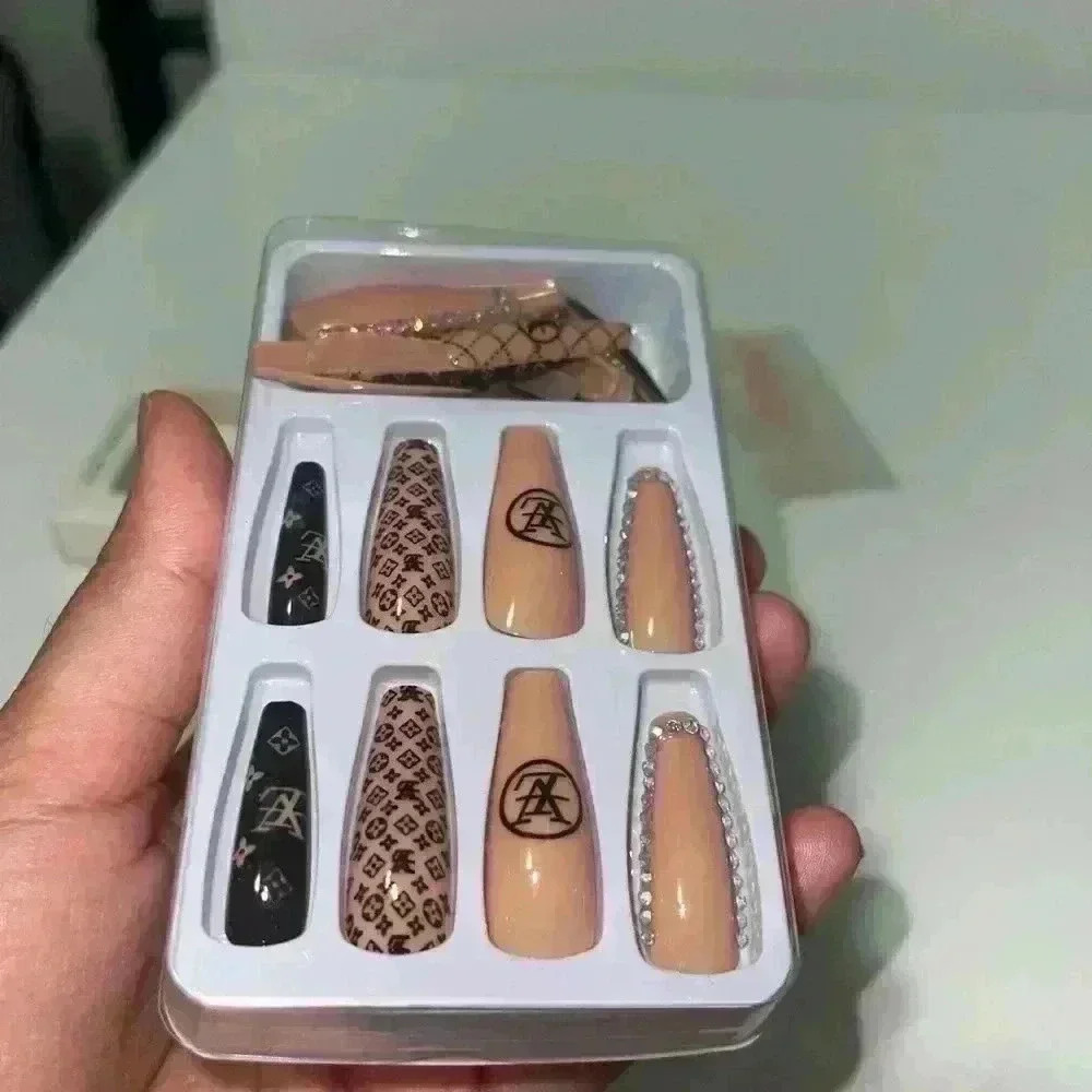 Beautiful  Designer Reusable Press on nails